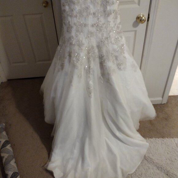 Angelina faccenda by Mori lee - Picture 3 of 8